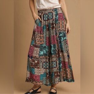 NWT: Easel Patchwork Boho Wide Leg Cropped Pants• Medium